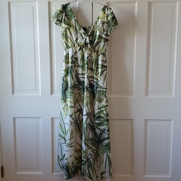 JUST TAYLOR PALM BAMBOO MAXIDRESS GREEN CREAM SIZE 8 EMPIRE WAIST FLUTTER SLEEVE - Picture 1 of 15